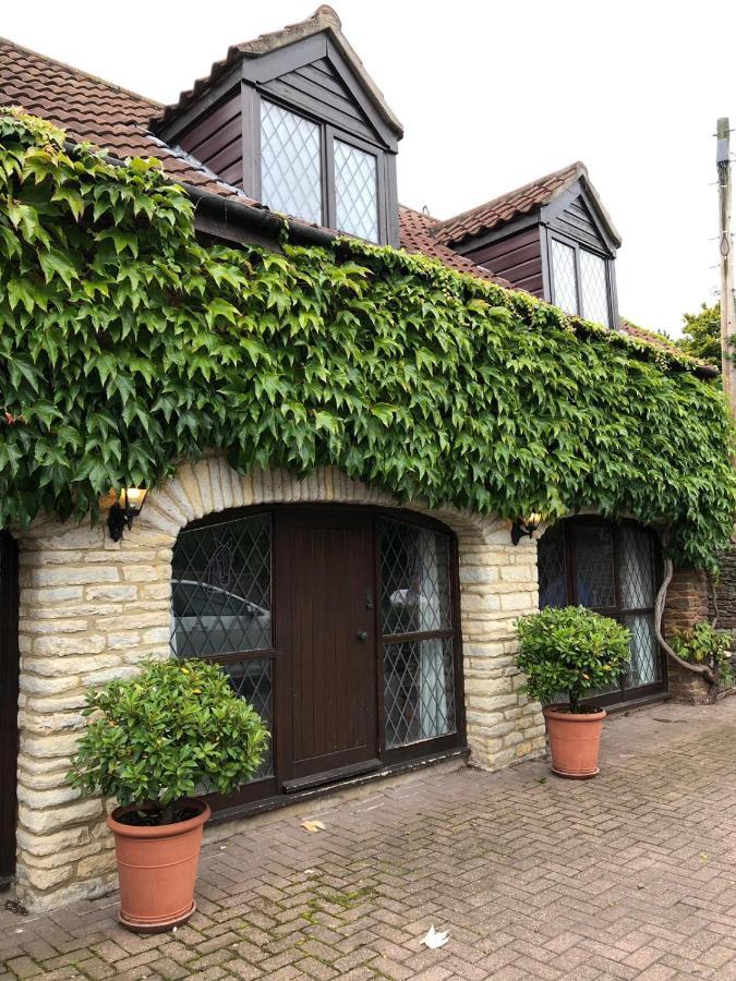 Vila The Old Coach House At Byre House Coalpit Heath Exteriér fotografie